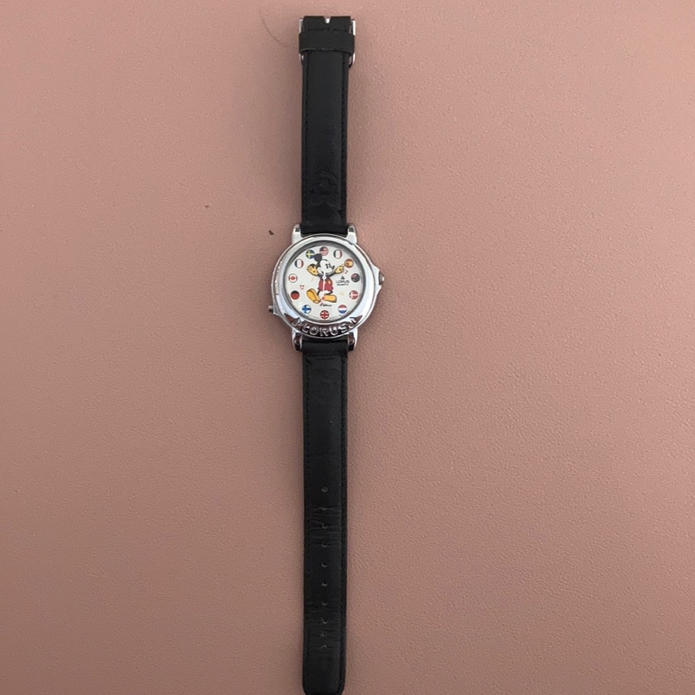 Musical Lorus Mickey Mouse World Flag Watch